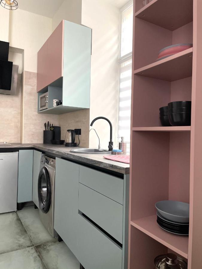 Novel Glebova Apartment Lviv Buitenkant foto